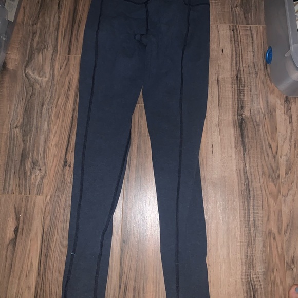 Lululemon leggings cotton sz6 - Picture 2 of 5
